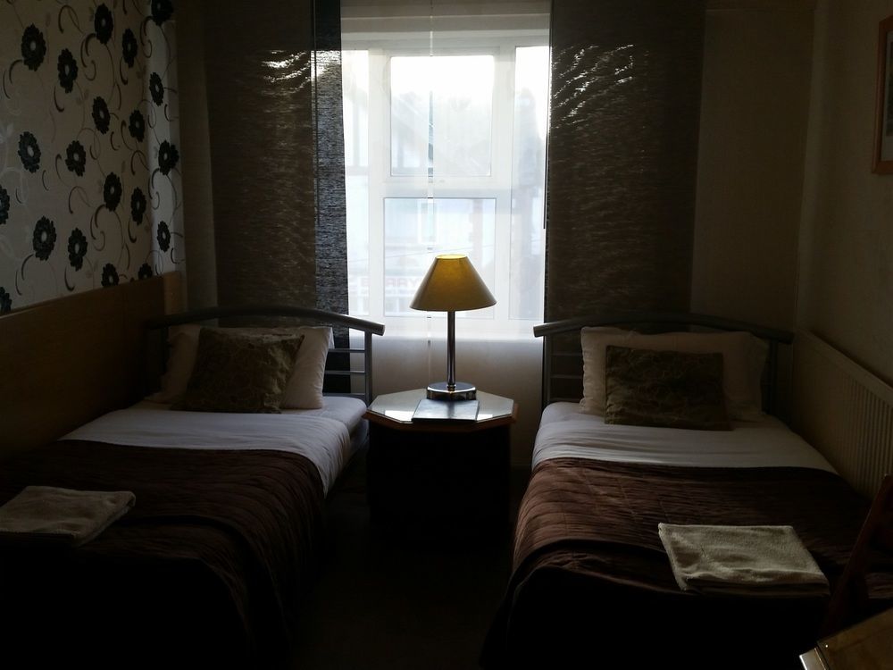 The Fairhaven Hotel Beeston  Exterior photo